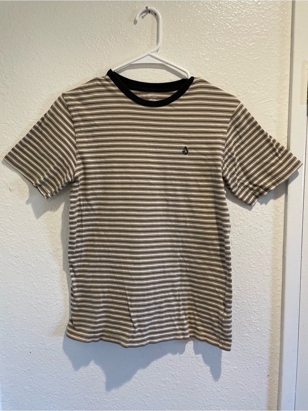 Volcom Boys' Striped Tee | Modern Fit Crewneck | Size Large (12-14)